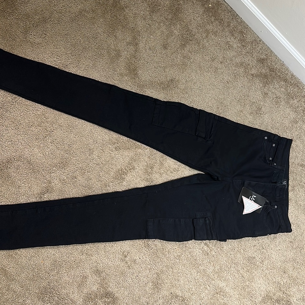 Men’s Black cargo pants size 32